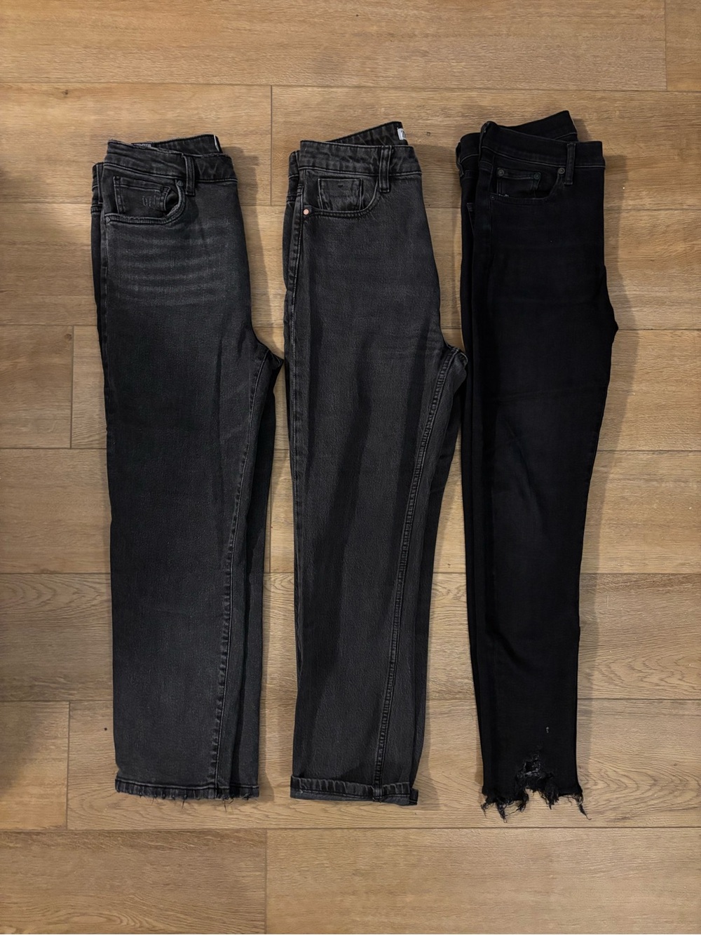 Set of 3 Black jeans - size 6/28 (Agolde, KUT, Zara)